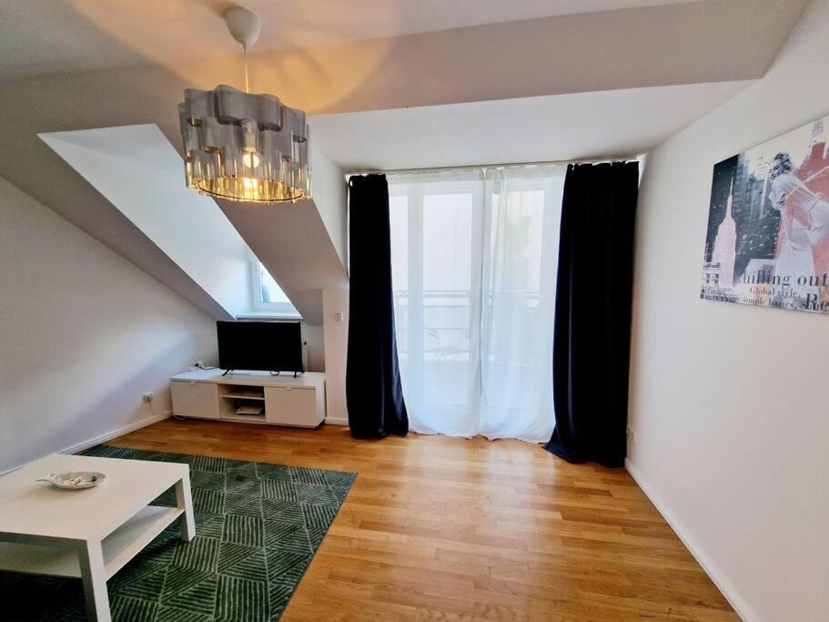 Flat In The Heart Of 2141 Berlijn